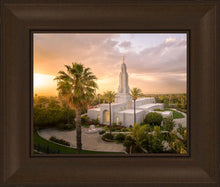 Load image into Gallery viewer, Redlands Golden from on High
