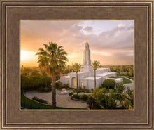 Load image into Gallery viewer, Redlands Golden from on High
