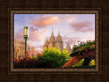 Load image into Gallery viewer, Temple Square Glorious Majesty of His Kingdom
