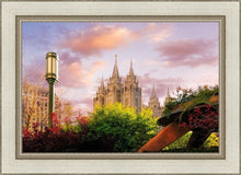 Load image into Gallery viewer, Temple Square Glorious Majesty of His Kingdom
