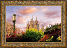 Load image into Gallery viewer, Temple Square Glorious Majesty of His Kingdom
