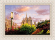 Load image into Gallery viewer, Temple Square Glorious Majesty of His Kingdom
