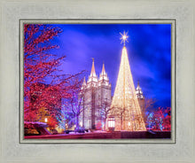 Load image into Gallery viewer, Temple Square Christmas Tree

