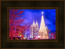 Load image into Gallery viewer, Temple Square Christmas Tree
