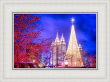 Load image into Gallery viewer, Temple Square Christmas Tree
