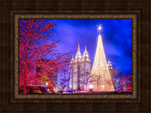 Load image into Gallery viewer, Temple Square Christmas Tree
