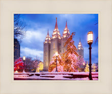 Load image into Gallery viewer, Salt Lake Christmas Temple
