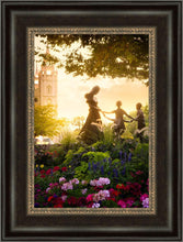 Load image into Gallery viewer, Temple Square Ring Around the Rosies
