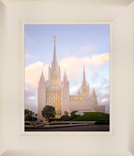 Load image into Gallery viewer, San Diego Pastel
