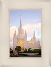 Load image into Gallery viewer, San Diego Pastel

