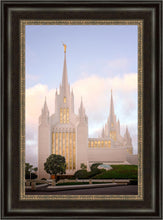 Load image into Gallery viewer, San Diego Pastel
