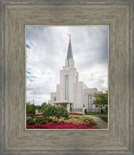 Load image into Gallery viewer, Vancouver Cloudy Day
