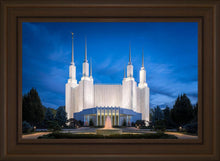 Load image into Gallery viewer, Washington DC Sapphire Glow
