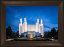 Load image into Gallery viewer, Washington DC Sapphire Glow
