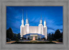 Load image into Gallery viewer, Washington DC Sapphire Glow
