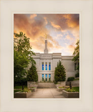 Load image into Gallery viewer, Winter Quarters Summer Window

