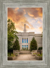Load image into Gallery viewer, Winter Quarters Summer Window

