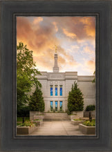 Load image into Gallery viewer, Winter Quarters Summer Window

