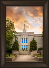 Load image into Gallery viewer, Winter Quarters Summer Window
