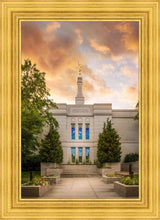 Load image into Gallery viewer, Winter Quarters Summer Window
