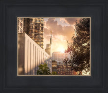 Load image into Gallery viewer, Manhattan Solace
