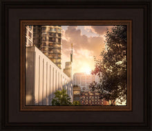Load image into Gallery viewer, Manhattan Solace
