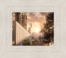 Load image into Gallery viewer, Manhattan Solace

