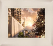 Load image into Gallery viewer, Manhattan Solace
