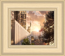 Load image into Gallery viewer, Manhattan Solace
