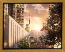 Load image into Gallery viewer, Manhattan Solace
