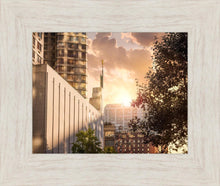 Load image into Gallery viewer, Manhattan Solace
