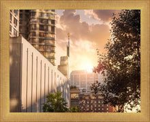 Load image into Gallery viewer, Manhattan Solace
