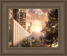 Load image into Gallery viewer, Manhattan Solace
