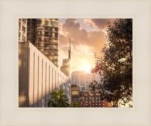 Load image into Gallery viewer, Manhattan Solace
