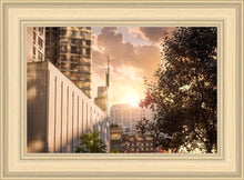 Load image into Gallery viewer, Manhattan Solace
