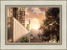 Load image into Gallery viewer, Manhattan Solace
