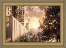 Load image into Gallery viewer, Manhattan Solace
