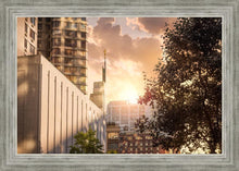 Load image into Gallery viewer, Manhattan Solace
