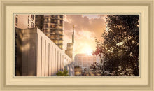 Load image into Gallery viewer, Manhattan Solace
