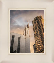 Load image into Gallery viewer, Upwards, Manhattan
