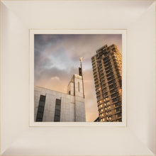 Load image into Gallery viewer, Upwards, Manhattan
