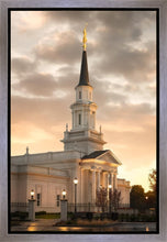 Load image into Gallery viewer, Hartford Radiance
