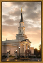 Load image into Gallery viewer, Hartford Radiance
