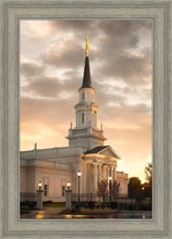Load image into Gallery viewer, Hartford Radiance
