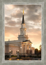 Load image into Gallery viewer, Hartford Radiance
