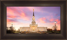 Load image into Gallery viewer, Hartford Connecticut, House of Hope
