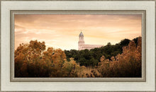 Load image into Gallery viewer, Cedar City Golden
