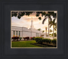 Load image into Gallery viewer, Kona Sunset Panorama
