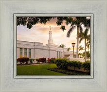 Load image into Gallery viewer, Kona Sunset Panorama
