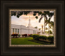 Load image into Gallery viewer, Kona Sunset Panorama
